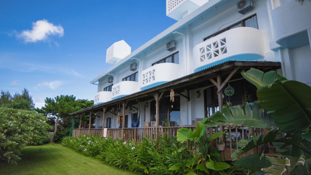 Sunset Beach House Onna Ngoại thất bức ảnh