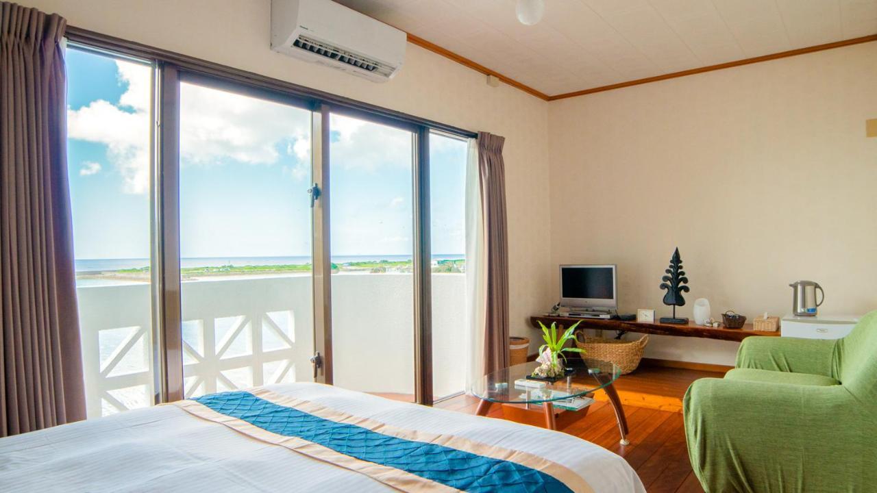 Sunset Beach House Onna Ngoại thất bức ảnh